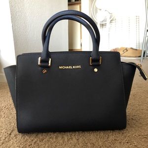 Michael Kors Crossbody